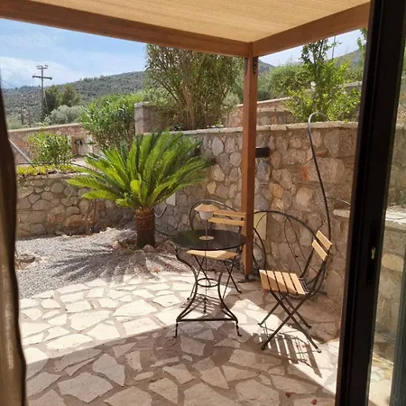 Studio Καρπώ Karpo Galaxidi Exterior photo
